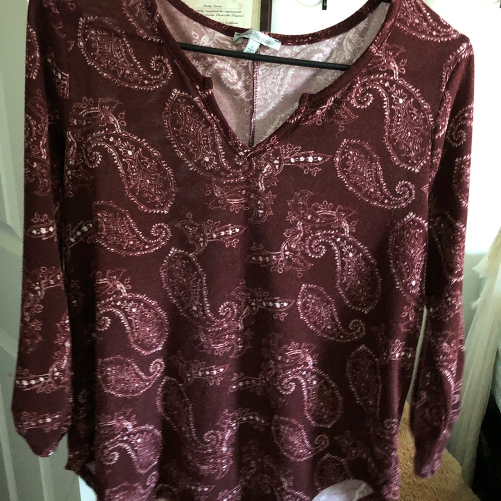 Long sleeve tee
